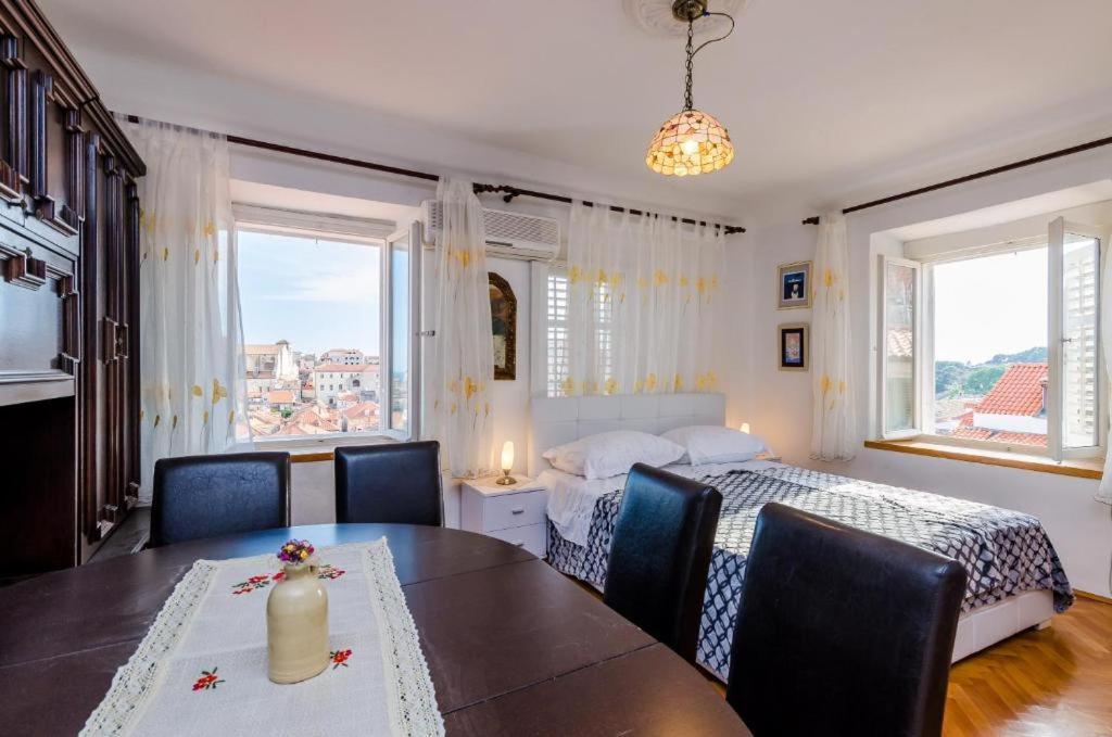 Apartment Ivona Дубровник Екстер'єр фото